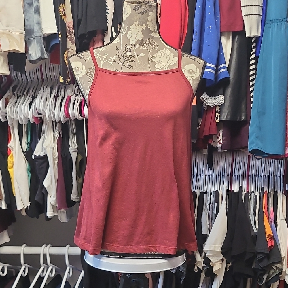 Old Navy Women's Burgundy Camisole